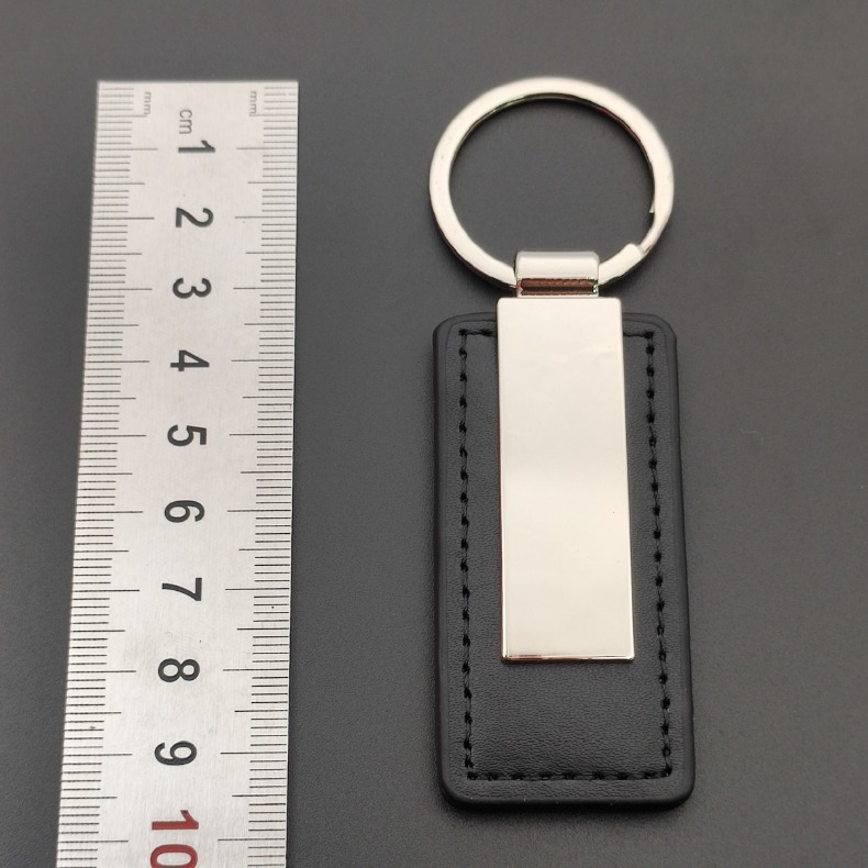 Leather Keychain with Zinc All - đánh giá và giá Men Accessories All